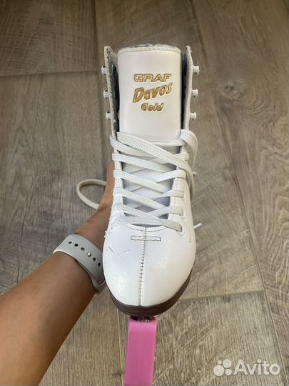 Коньки фигурные Graf davos gold 28
