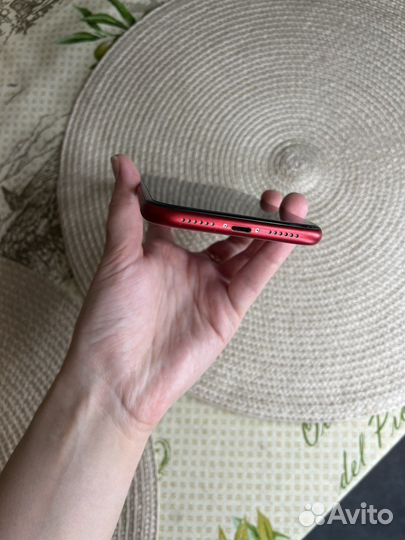 Телефон iPhone хр