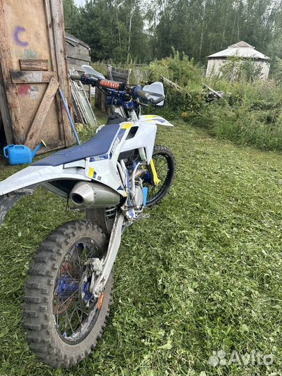 Мотоцикл avantis 300 PRO EFI