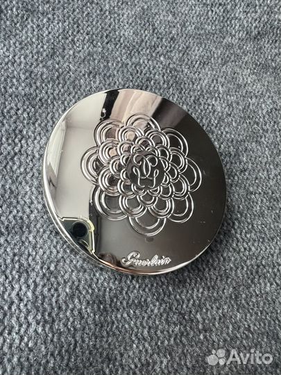 Компактная пудра метеориты guerlain