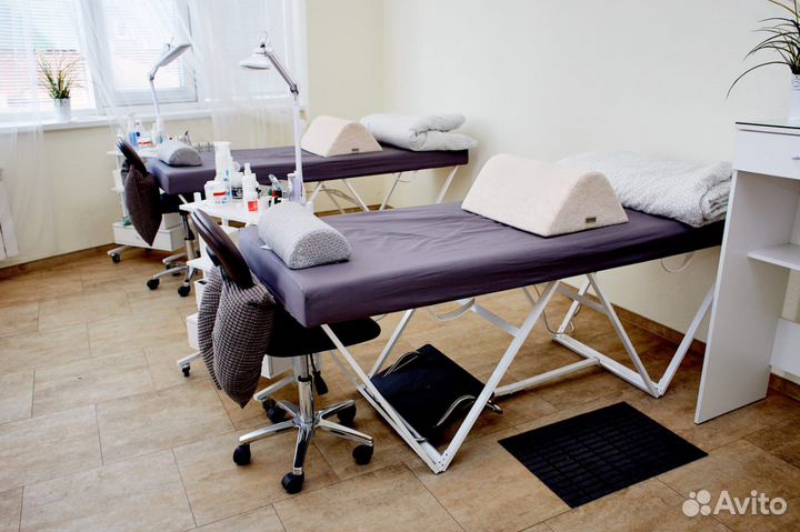 Кушетка для наращивания ресниц