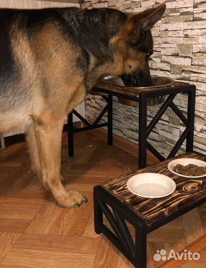 Подставка под миски