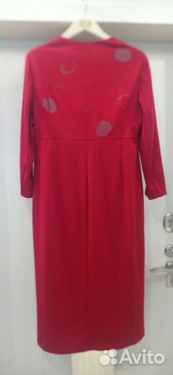Платье трикотажное женское красное
