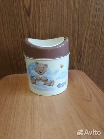 Принадлежности в ванную новые