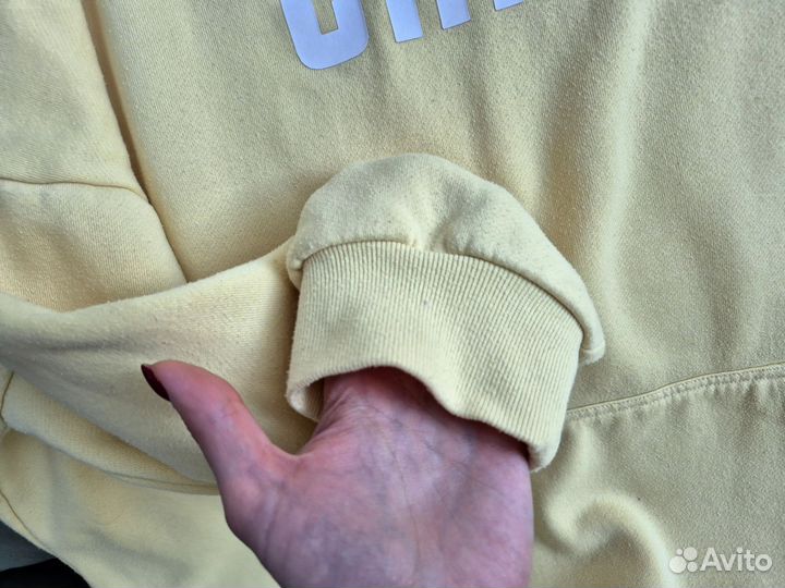 Толстовка худи M - L 48 - 50 желтая Ostin