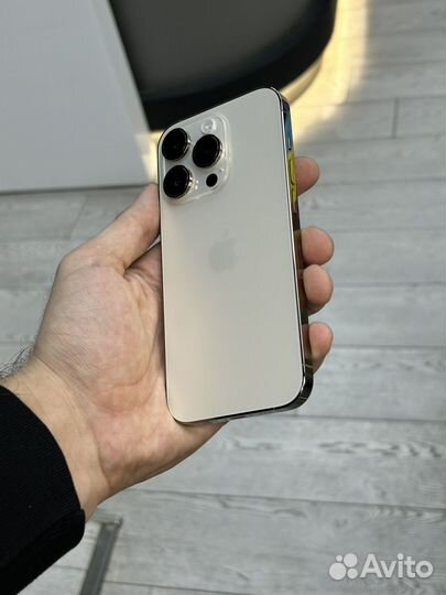 iPhone 14 Pro, 256 ГБ