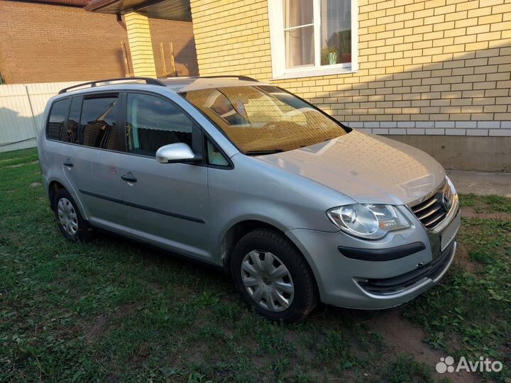 Volkswagen Touran 1.6 МТ, 2007, 180 500 км