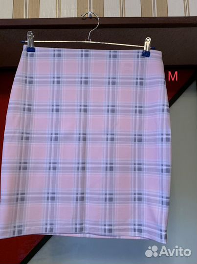 Юбка новая кожаная черная повседневная