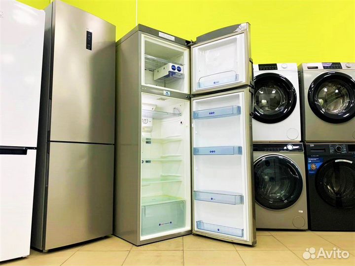 Холодильник бу Whirlpool NoFrost. На гарантии