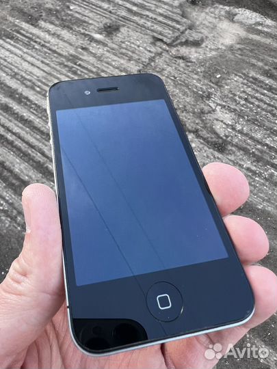 iPhone 4S, 16 ГБ