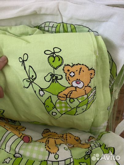 Дексий комплект в кроватку