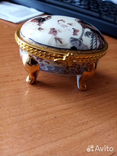 Фарфоровые шкатулки