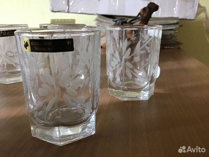 Набор графин плюс 18 рюмок хрустальный