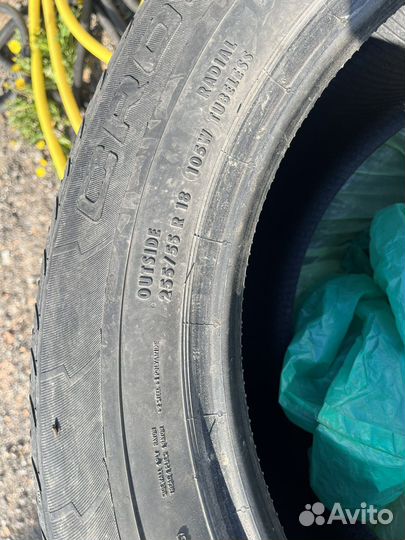 Continental CrossContact UHP E 255/55 R18