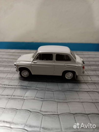 Модели автомобилей 1:43