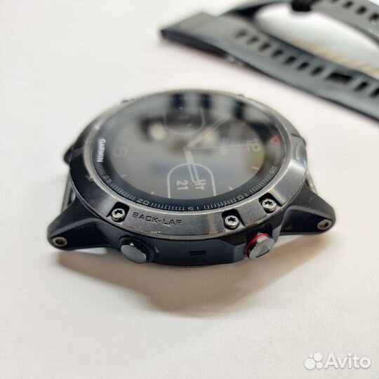 Часы Garmin Fenix 5