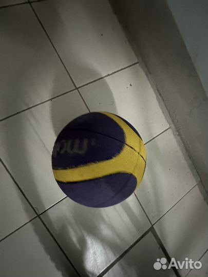 Мяч баскетбольный molten