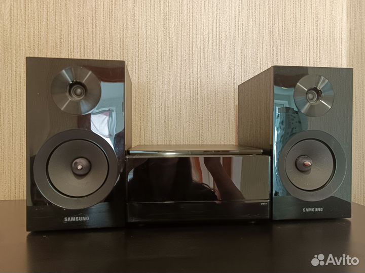 Музыкальный центр samsung