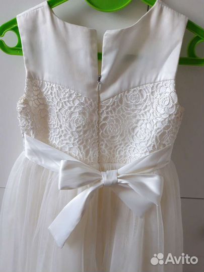 Нарядное платье