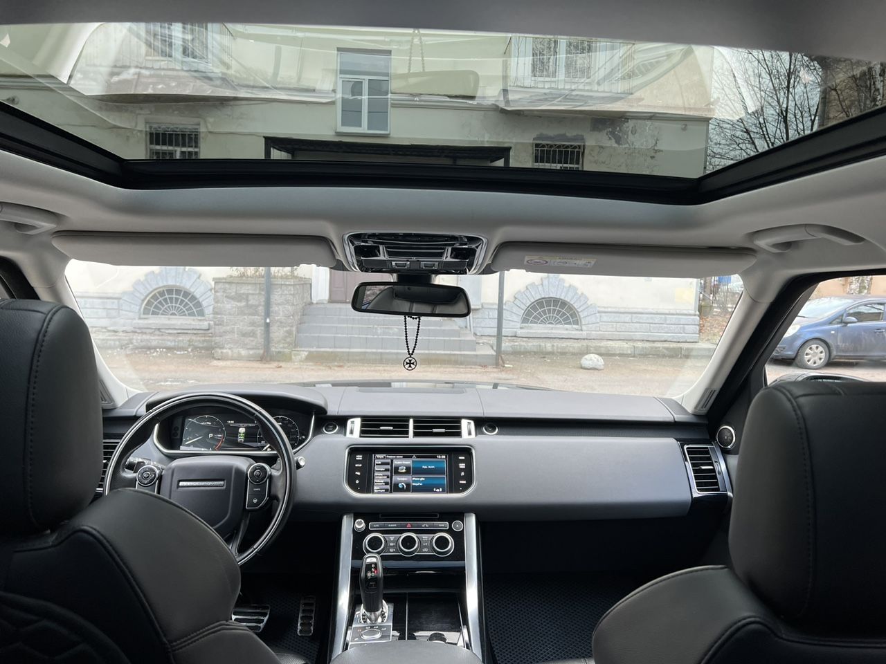 Land Rover Range Rover Sport: фото владельца