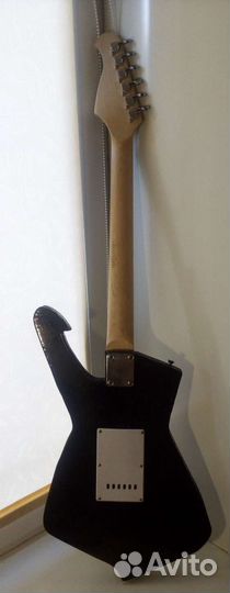 Электрогитара