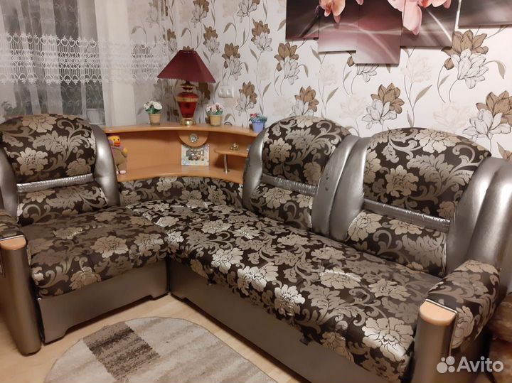 Угловой диван