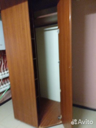 Шкаф