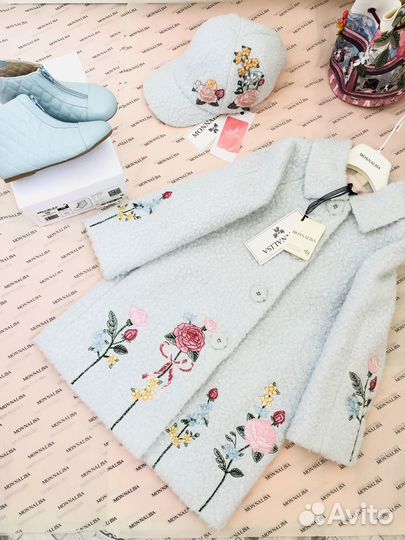 Monnalisa пальто