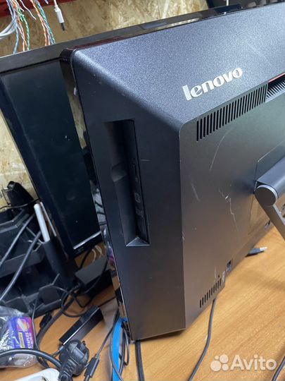 Моноблок Lenovo thinkcentre E73Z