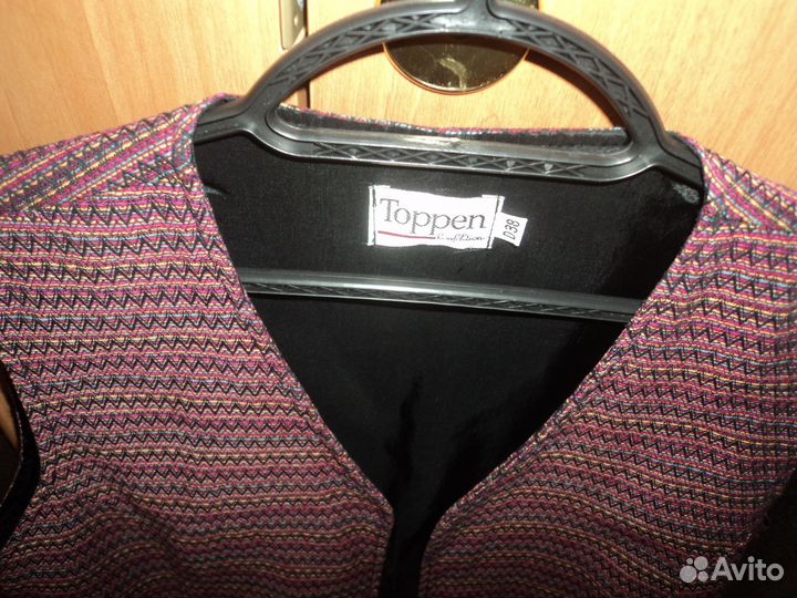 Безрукавка р-р 44-46