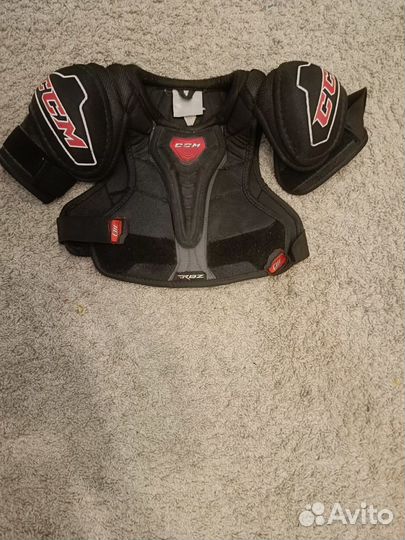 Нагрудник хоккейный