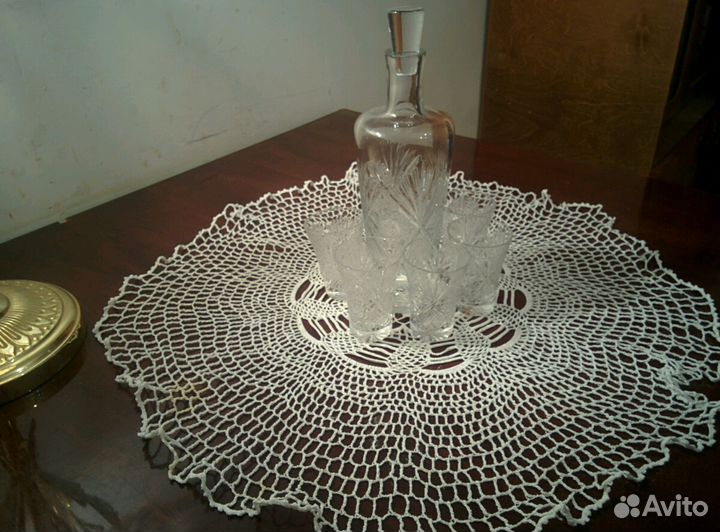 Графин и рюмки хрусталь