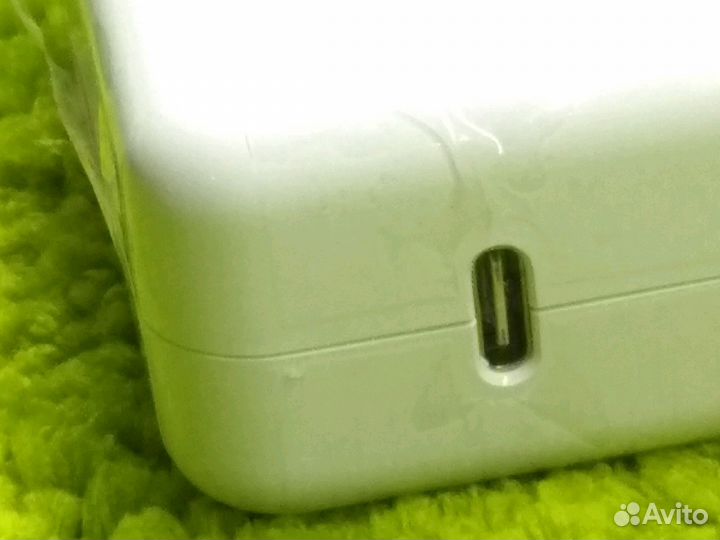 Зарядное для Apple MacBookPro 13 / 61W - Type-C