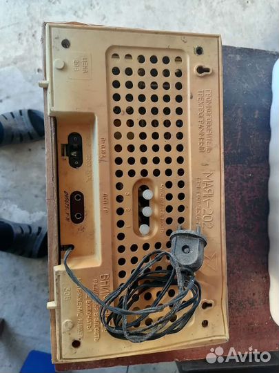 Трёх программный громкоговоритель Маяк-202