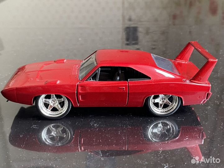 Dodge challenger daytona 1969 1:32