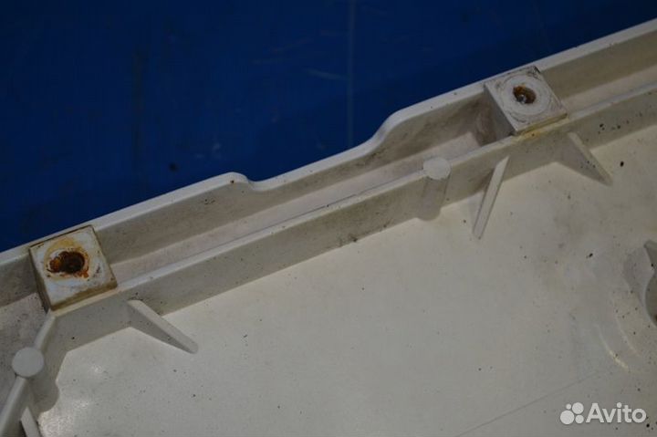 Вставка между кабиной и крылом (локер), задняя лев