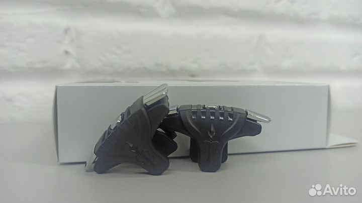 Игровые триггеры для смартфона Earldom ET-F07