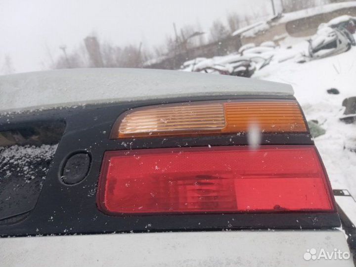 Бленда задняя Renault Laguna хэтчбек 1999