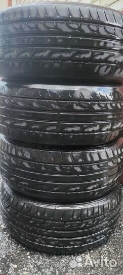 Dunlop Sport Maxx RT 215/45 R16