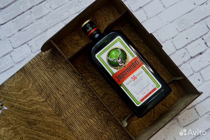 Подарочная коробка на 23 февраля