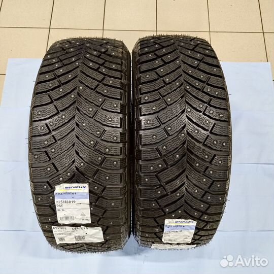 Michelin X-Ice North 4 225/45 R19 96T