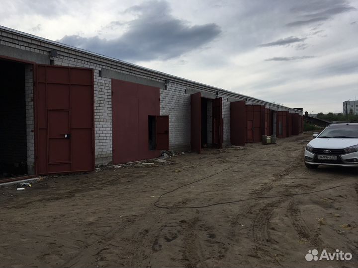 Гаражные металлические ворота