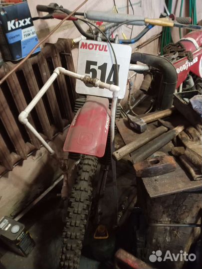 Мотоцикл чизет