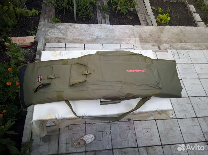 Карповый чехол на 4 удилища с катушками