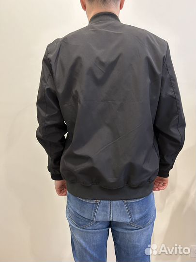 Бомбер новый black star