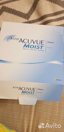 Клнтактные линзы 30 шт 1-day Acuvue Moist -04.50