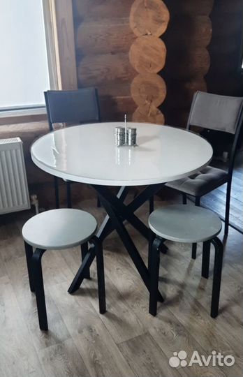 Стол новый (доставка)
