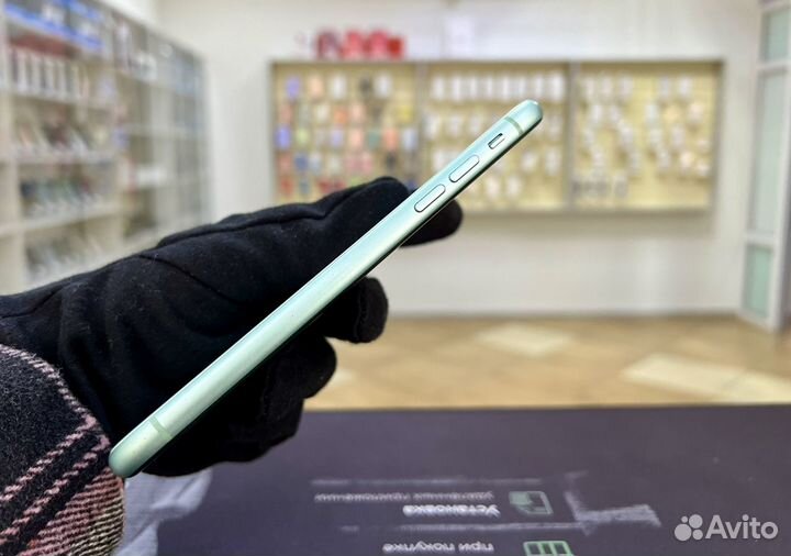 iPhone 11, 128 ГБ