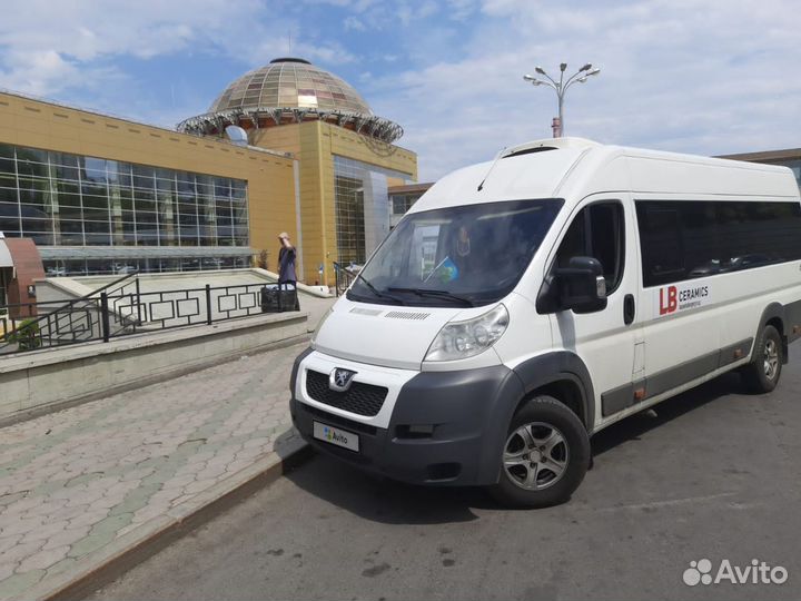 Peugeot Boxer микроавтобус, 2011