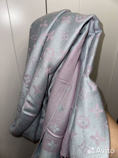 Шарфы и платки